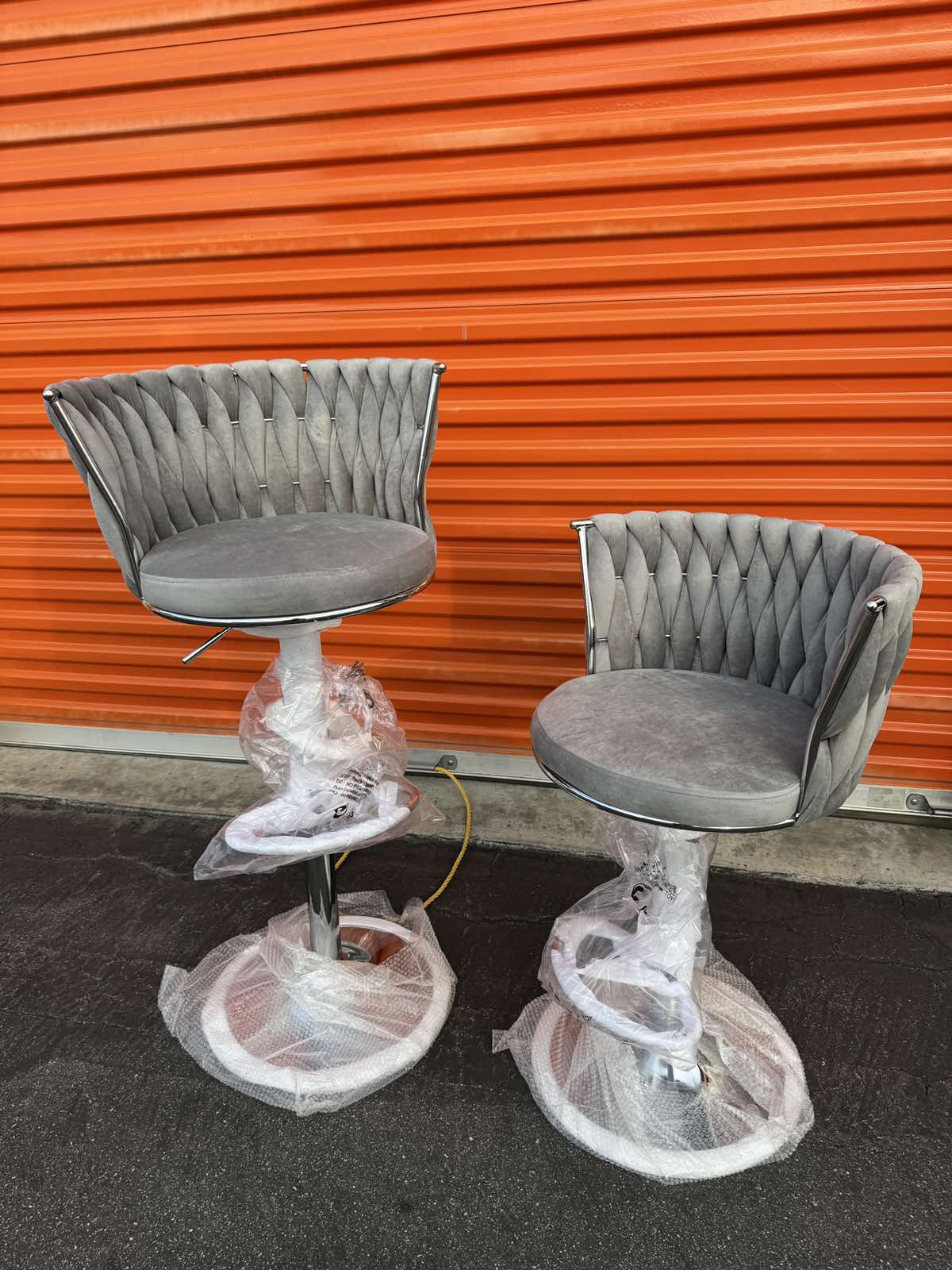 Velvet Bar Stool Set of 2,Counter Height Barstools Adjustable Kitchen Island Chairs,Swivel Bar Stool Upholstered Bar Chairs Counter Stool with Back & Footrest, Grey - Image 3